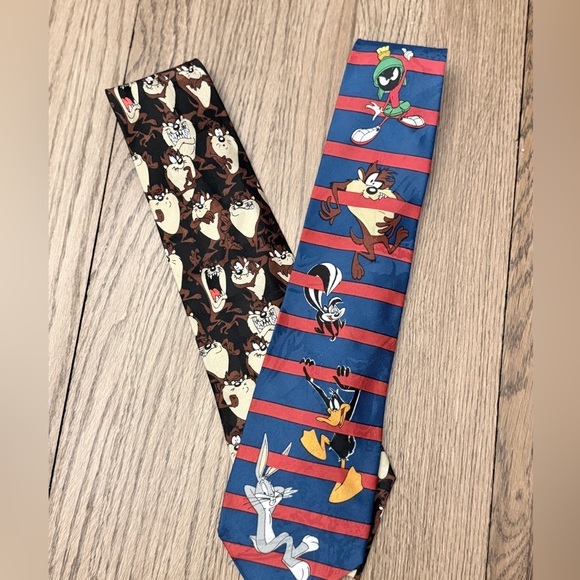 Looney Tunes Mania Other - VTG Looney Tunes Mania Tie Tasmanian Devil Tie Bugs Bunny Daffy Duck Taz 1995 DK